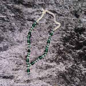 Elegant Green and Silver Necklace